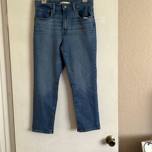 Levi’s 724 High Rise Straight Crop